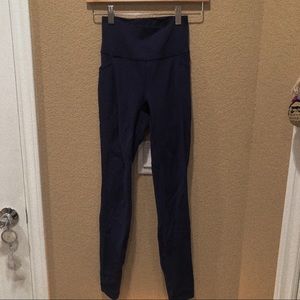 navy blue lulu leggings